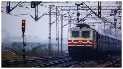 Chhattisgarh: Passenger train collides with goods train near Bilaspur; 2 injured