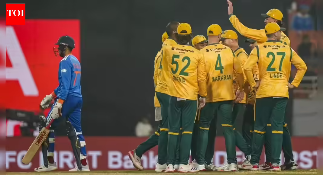 IND vs SA: India crumble in 214 chase as South Africa level T20I series 1-1 | Cricket News