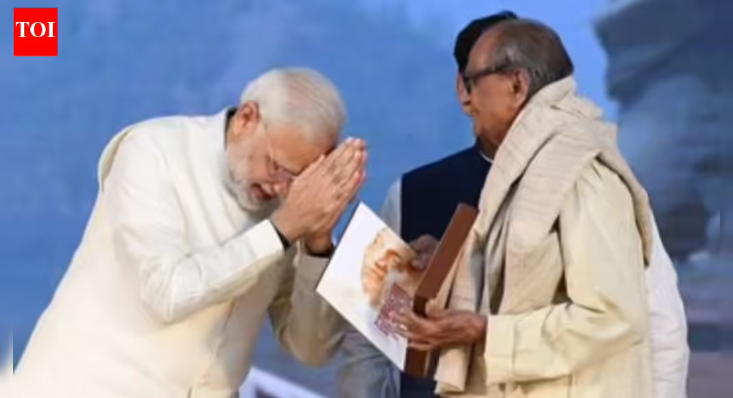 ‘Deeply saddened’: PM Modi condoles death of Statue of Unity creator Ram Sutar at 100; tributes pour in | India News