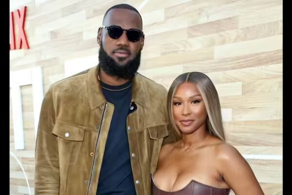 “I wasn’t always in love with myself”: LeBron James’ wife Savannah James admits struggling to love herself despite fame and wealth | NBA News