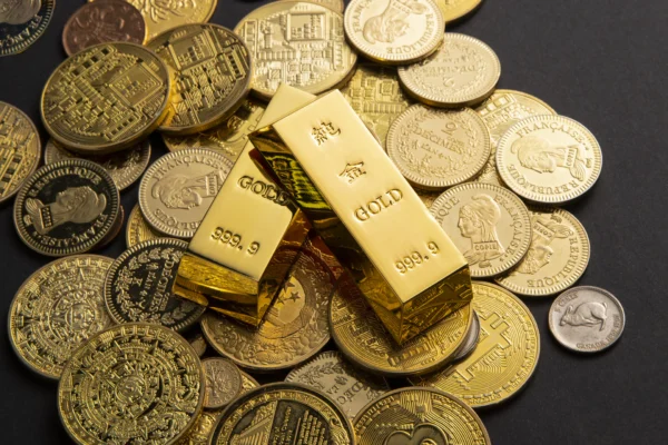 Strengthening Rupee Sinks Gold Prices; Experts Predict Next Week's Trends