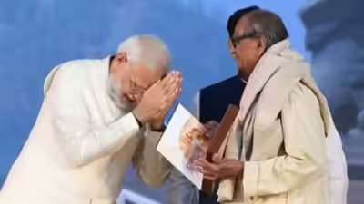 ‘Deeply saddened’: PM Modi condoles death of Statue of Unity creator Ram Sutar at 100; tributes pour in