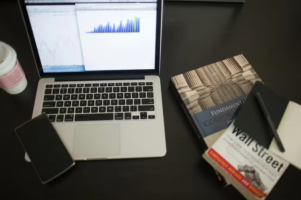 10 Smart Money Moves To Protect And Grow Wealth In 2026