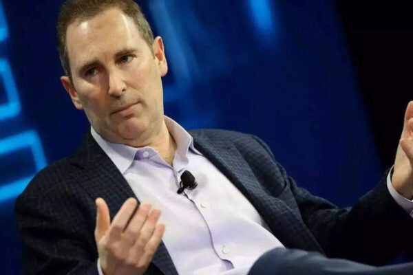 Amazon HR sends 'what you did last year' email to corporate employees; says: Provide 'specific examples' of ...