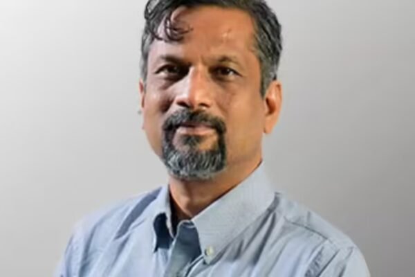 Zoho founder Sridhar Vembu says: AI reduces need for junior engineers, but then …