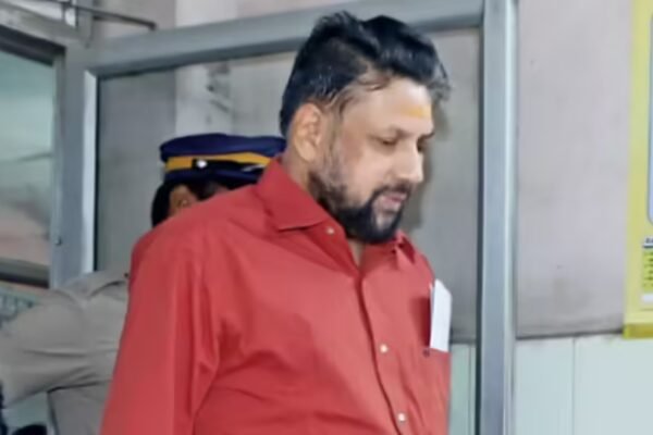 Sabarimala gold theft case: SIT arrests chief priest Kandararu Rajeevaru; links with Potti under probe | Thiruvananthapuram News