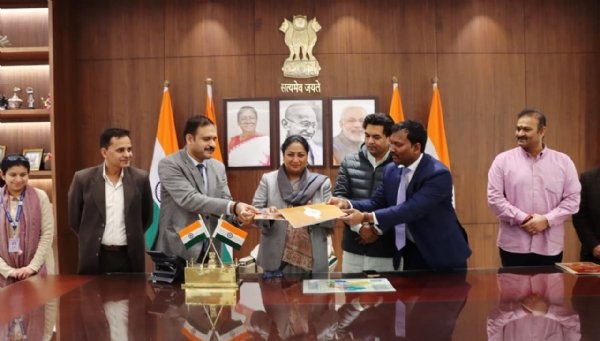 Delhi Government Partners with Bharat Taxi for Cooperative Mobility Revolution