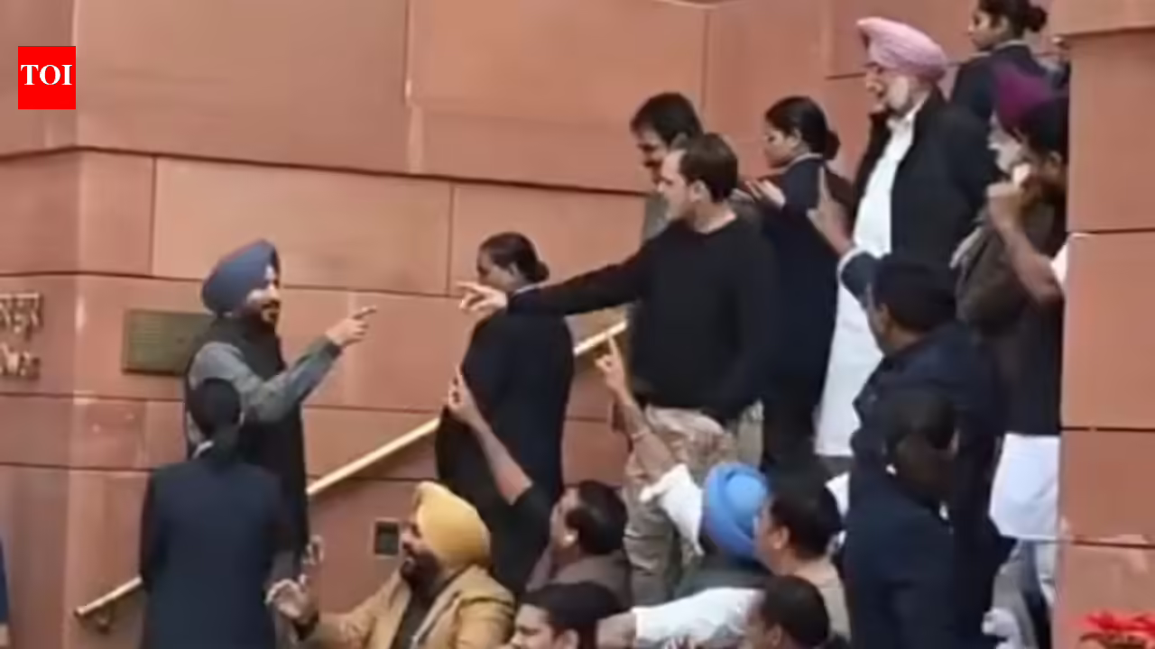 'Congress hates Sikhs': PM Modi slams Rahul Gandhi's 'traitor' remark | India News
