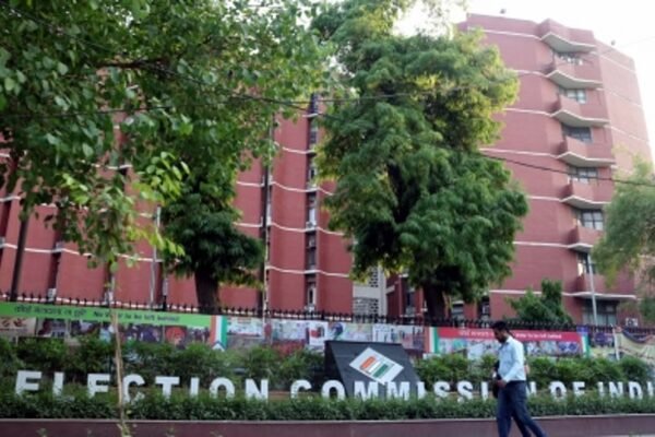 ECI transfers five more IPS officers, all in DIG ranks