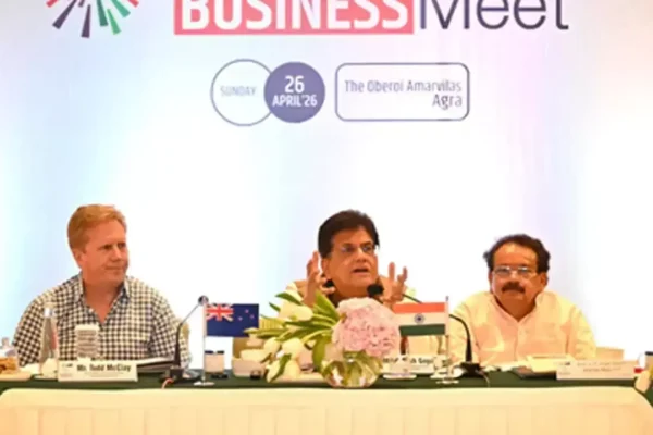 Piyush Goyal, New Zealand Trade Minister hold discussions with exporters in Agra