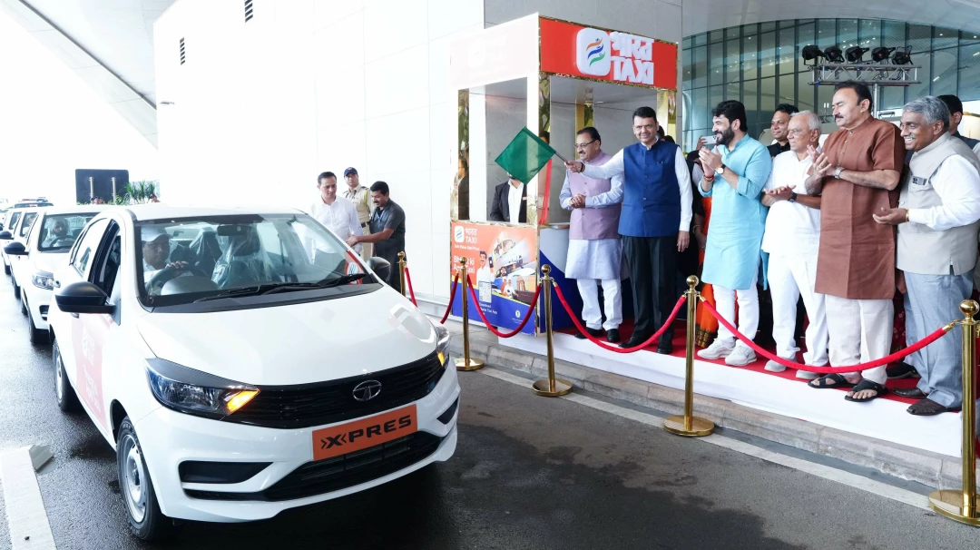 Bharat Taxi Launched at Navi Mumbai International Airport, Aims to Transform Urban Mobility