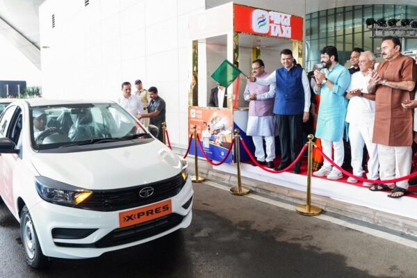 Bharat Taxi launched in Maharashtra, expanding cooperative mobility model
