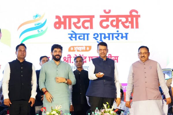 CM Fadnavis, MoS Mohol launch Bharat Taxi in Maha