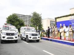 Gujarat Dy CM Harsh Sanghavi flags off 500 new state-of-the-art "112-Janrakshak" vehicles